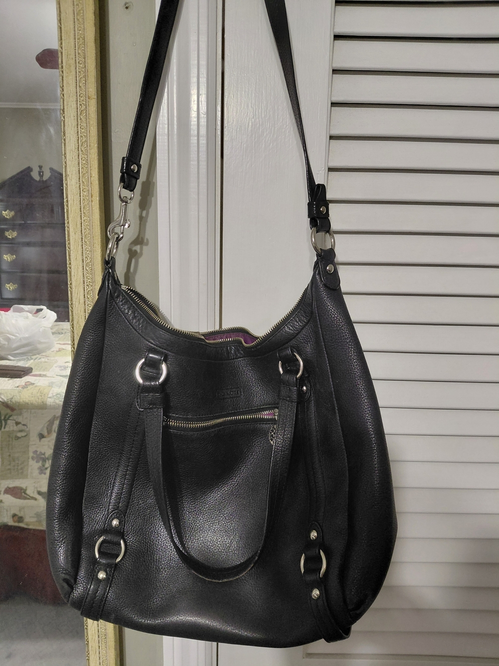 Coach Black Women’s Leather Shoulder Bag - Classic Everyday Tote